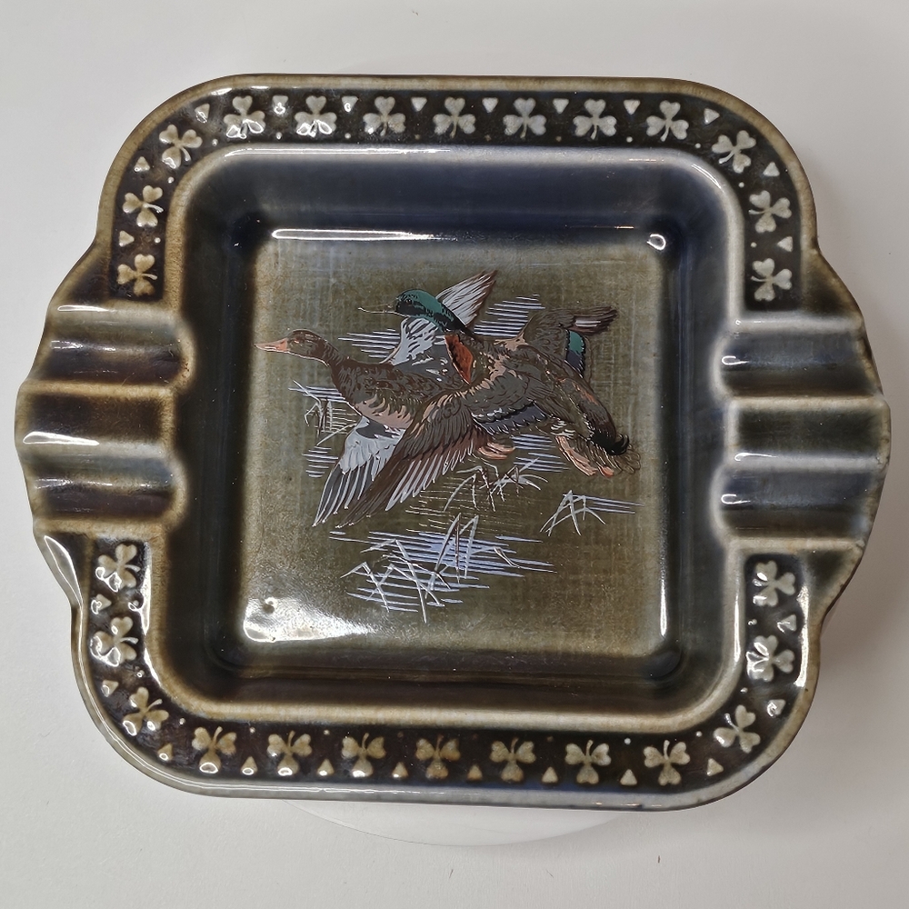 Vintage Wade Irish Porcelain Ashtray Mallard Ducks Clover Green Gray Square